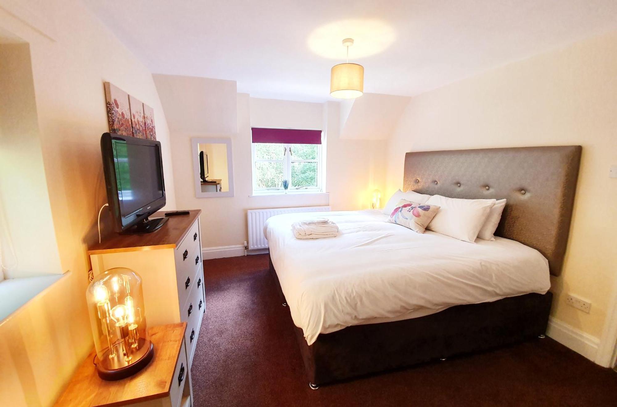 Chevin Country Park Hotel & Spa Otley  Exterior photo