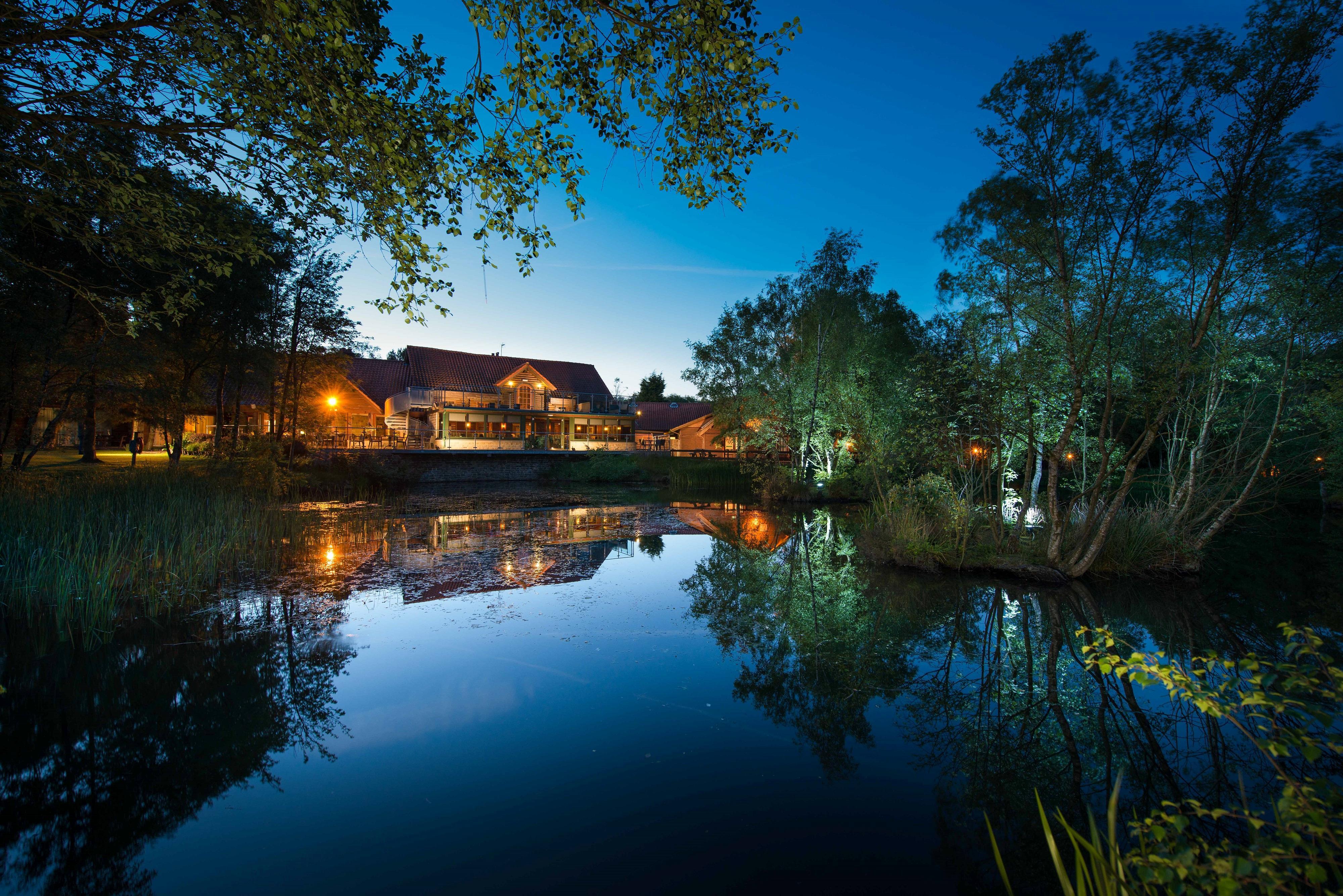 Chevin Country Park Hotel & Spa Otley  Exterior photo