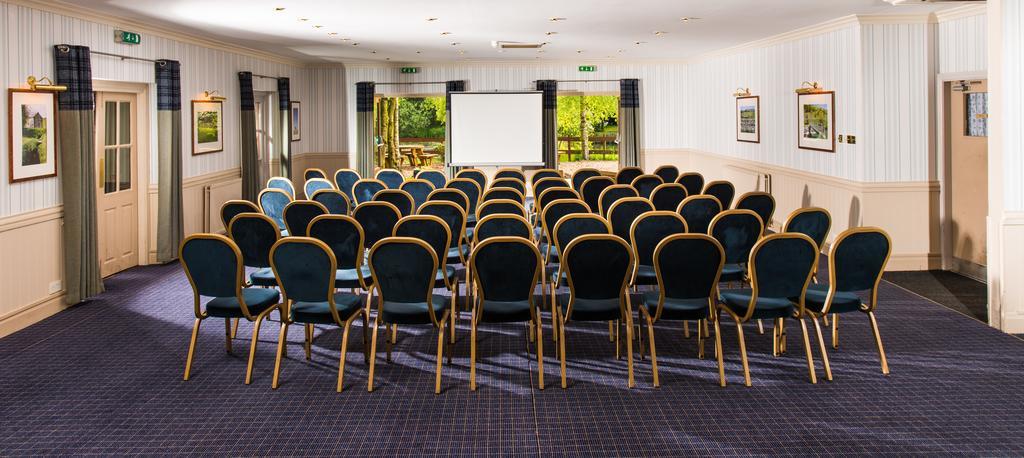 Chevin Country Park Hotel & Spa Otley  Exterior photo