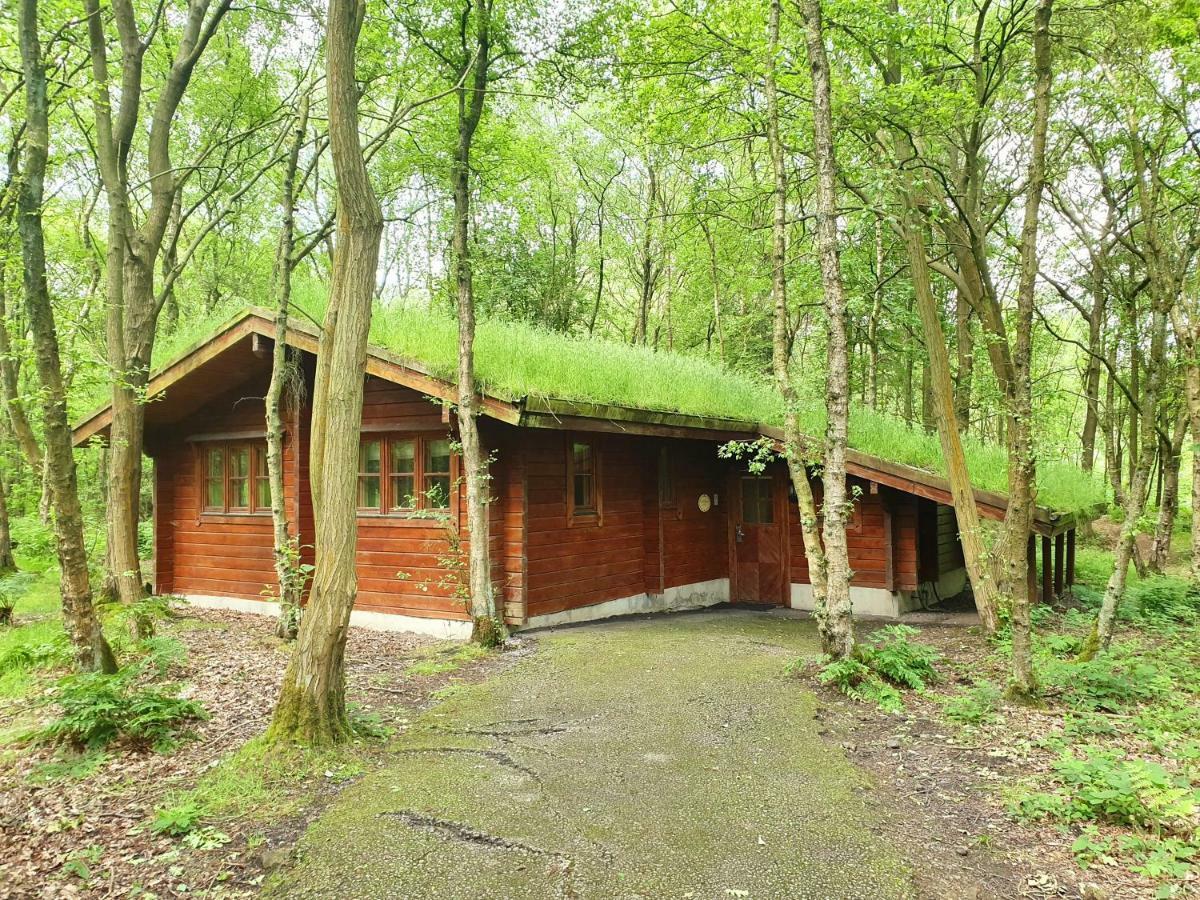 Chevin Country Park Hotel & Spa Otley  Exterior photo